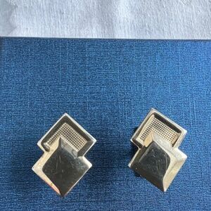 Vintage Gold Tone Cuff Links